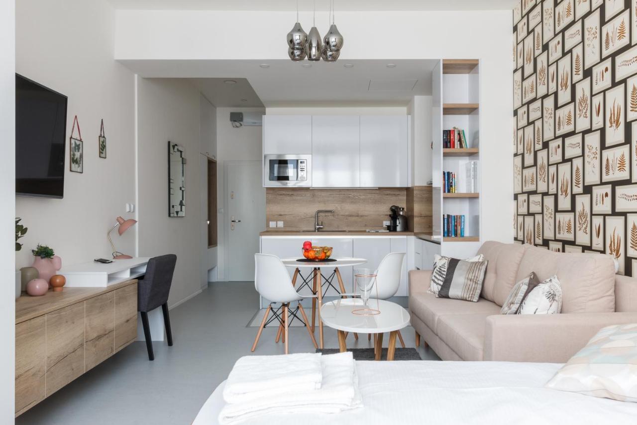 Designer Studio In New Town By Prague Days Apartment Ngoại thất bức ảnh
